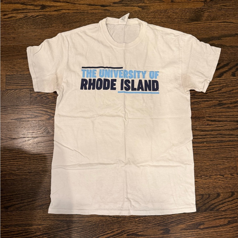 🌵University of Rhode Island T-Shirt